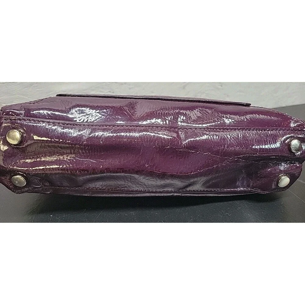 Victoria's Secret Cosmetic Bag‎ Women Purple Vinyl Tasseled Clutch: Bag only